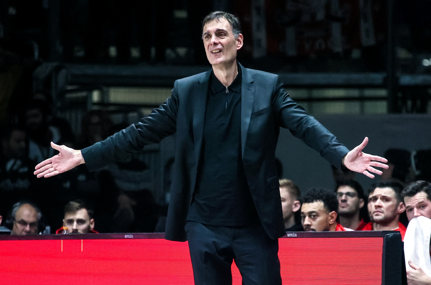 Αυτούς επέλεξε ο Μπαρτζώκας για την επτάδα των ξένων