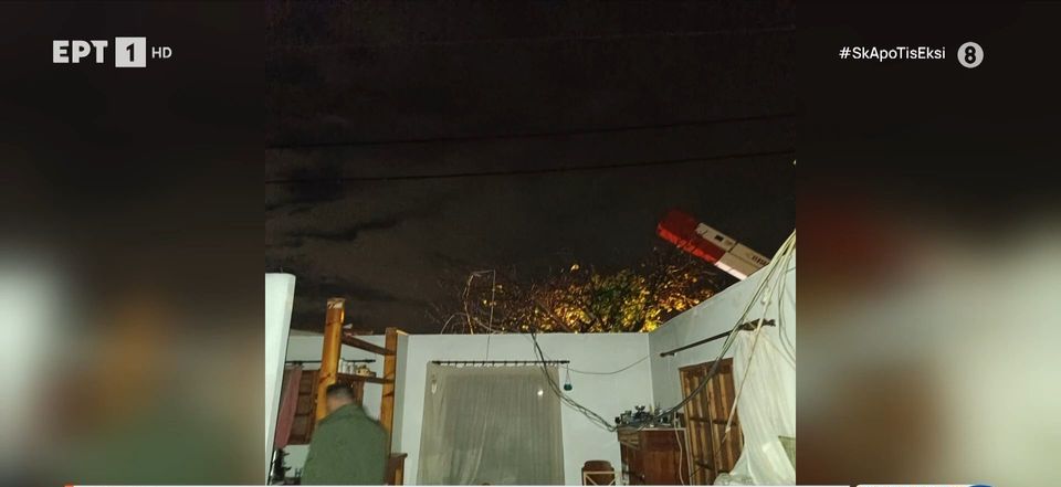 Βάρη: Ανεμοστρόβιλος διέλυσε σπίτι 6μελούς οικογένειας [vid]
