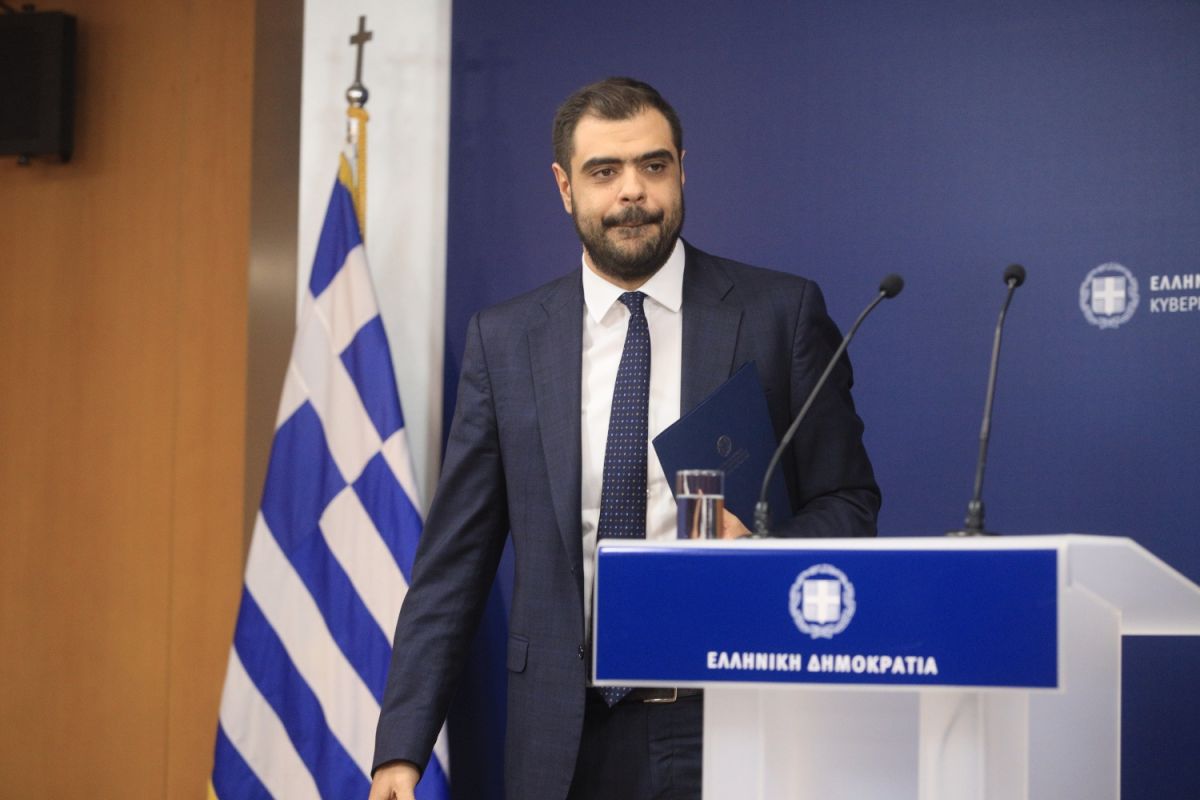 Μαρινάκης: Όποιος βουλευτής της ΝΔ δεν ψηφίσει την τροπολογία για τους μετανάστες θα διαγραφεί