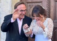 Ματσούκα: Η απάντησή της για το αν θα αλλάξει το επώνυμό της μετά τον γάμο με τον Π. Κόκκαλη