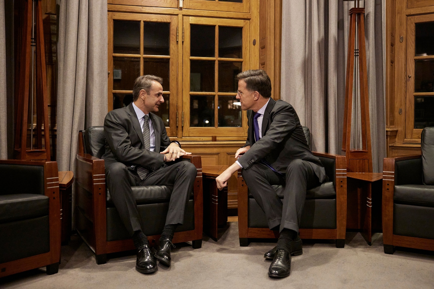 Συνάντηση Μητσοτάκη με Μαρκ Ρούτε: “Έλεγαν ότι η Ελλάδα δεν θα πάρει ποτέ επενδυτική βαθμίδα”