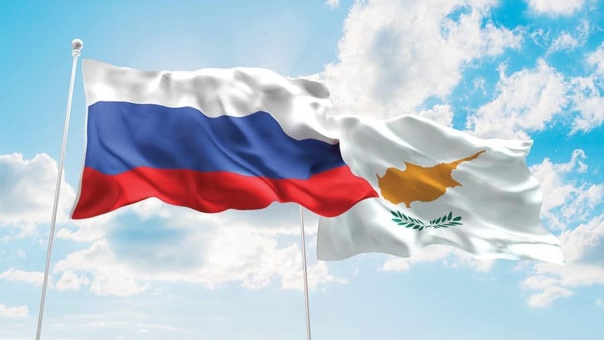 Αμερικανοί ειδικοί μεταβαίνουν στην Κύπρο για τις κυρώσεις κατά της Ρωσίας