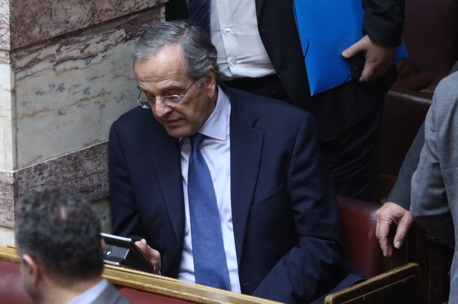 Βουλή: Καταψήφισε την τροπολογία για τους μετανάστες ο Αντώνης Σαμαράς – ”Ό,τι είχα χρέος να πω, το είπα”