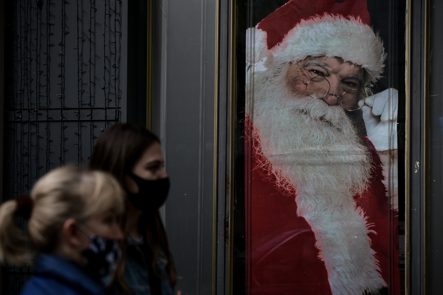 Πότε σταματούν τα παιδιά να πιστεύουν στον Άγιο Βασίλη;