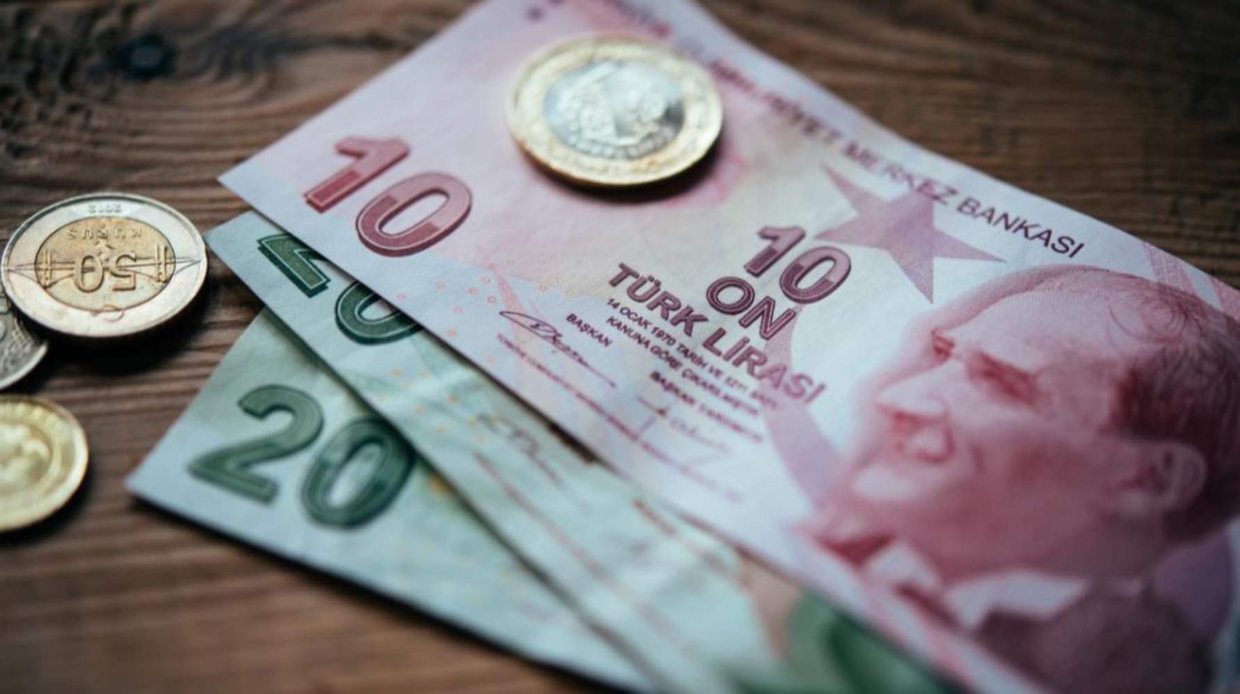 Τουρκία: Αυξάνεται ο κατώτατος μισθός κατά 49%