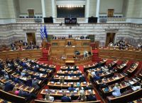 Τι μισθό θα παίρνουν από την Πρωτοχρονιά εξωκοινοβουλευτικοί υπουργοί, περιφερειάρχες και δήμαρχοι