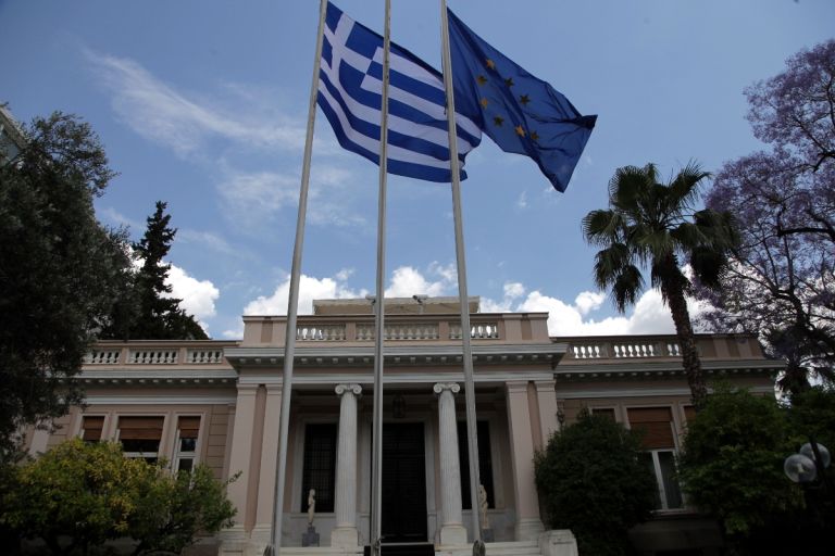 Κυβερνητικό μέτωπο απέναντι στους εγκληματίες των γηπέδων