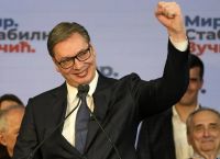 Σερβία: Νίκη και αυτοδυναμία για τον Βούτσιτς