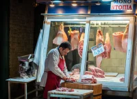Καίει η τιμή σε αρνί, μοσχάρι και χοιρινό – Σε απόγνωση βρίσκονται οι καταναλωτές