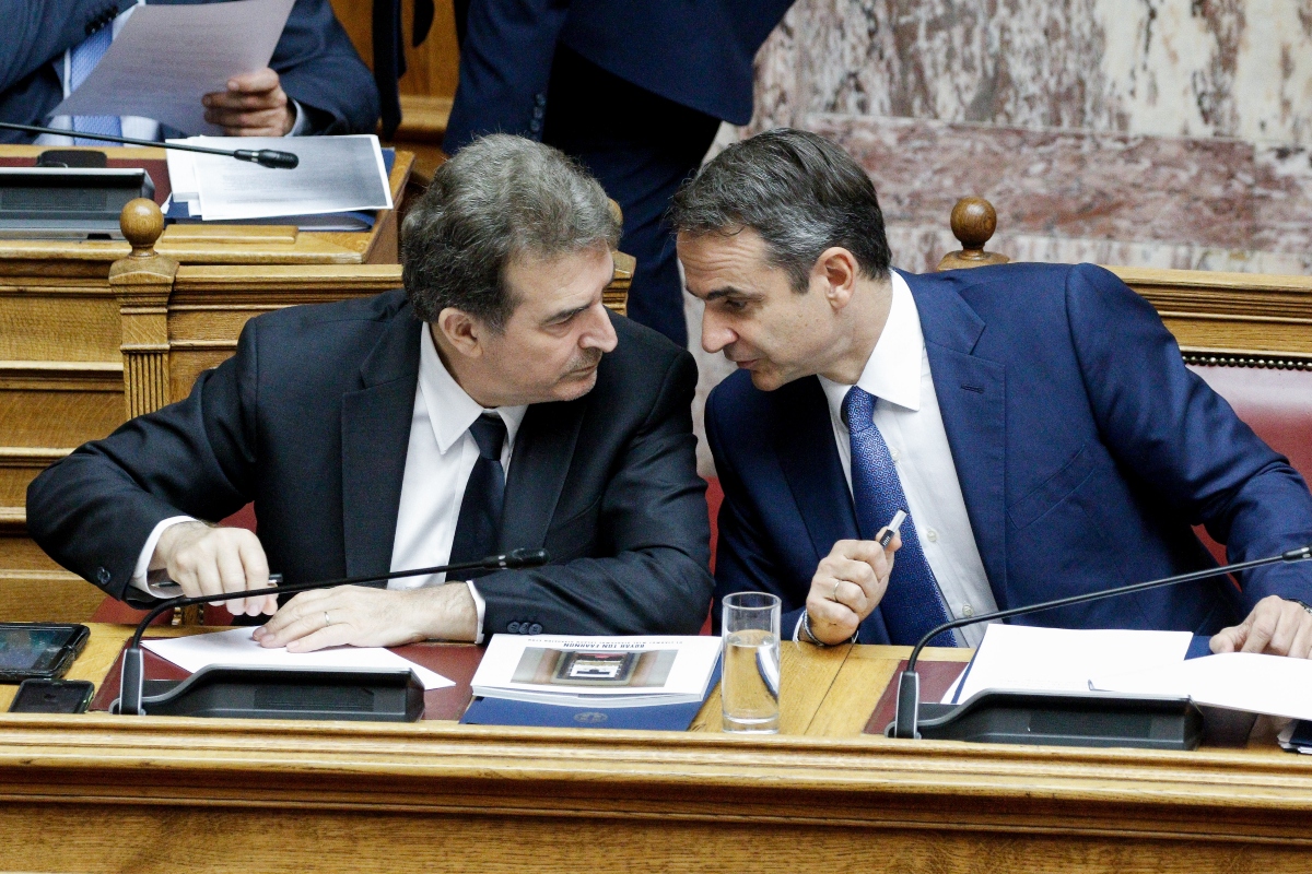 Πώς ο Κ. Μητσοτάκης οδηγήθηκε στην επιλογή Χρυσοχοΐδη