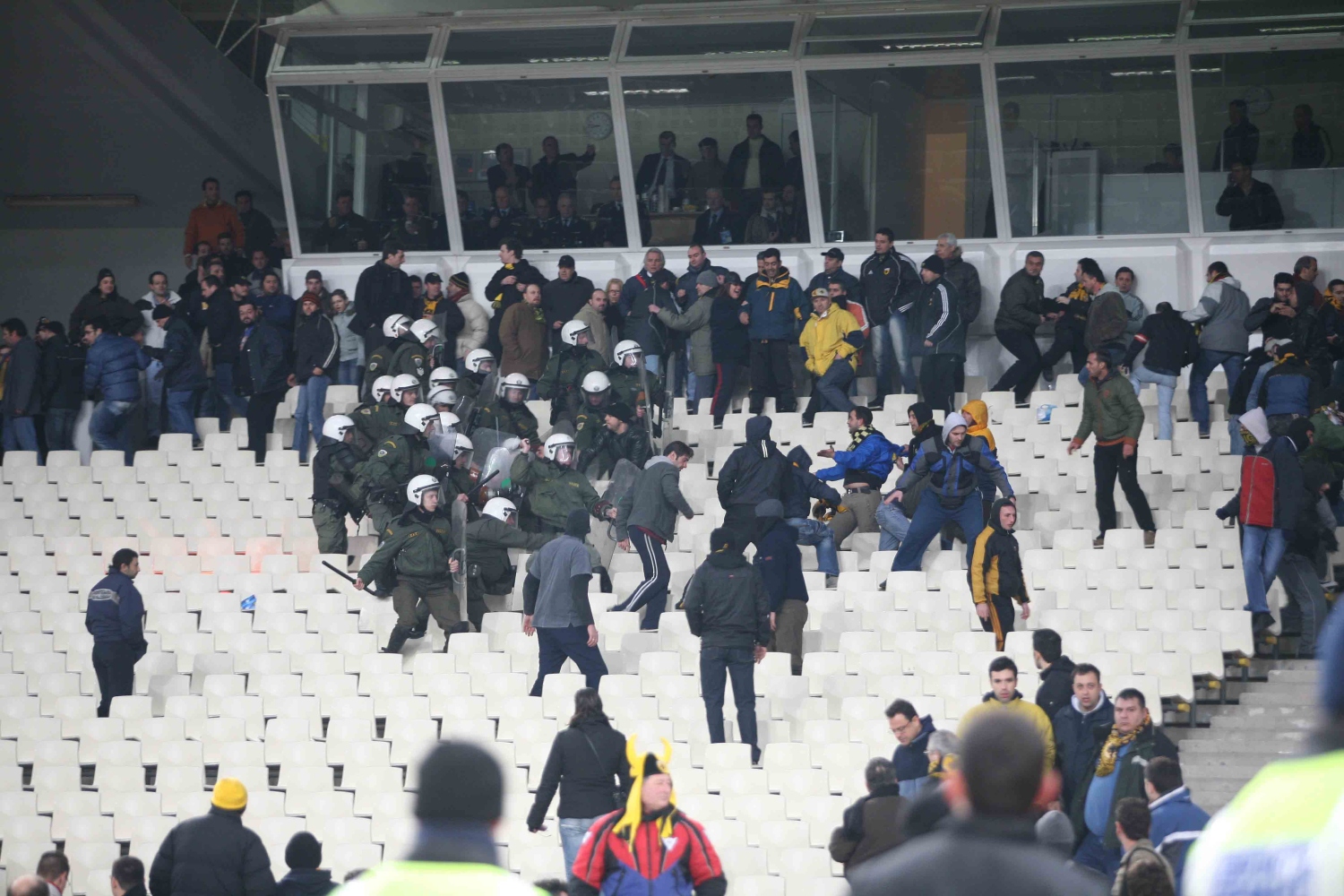 Αυτά είναι τα νέα μέτρα για την αντιμετώπιση της βίας στα γήπεδα