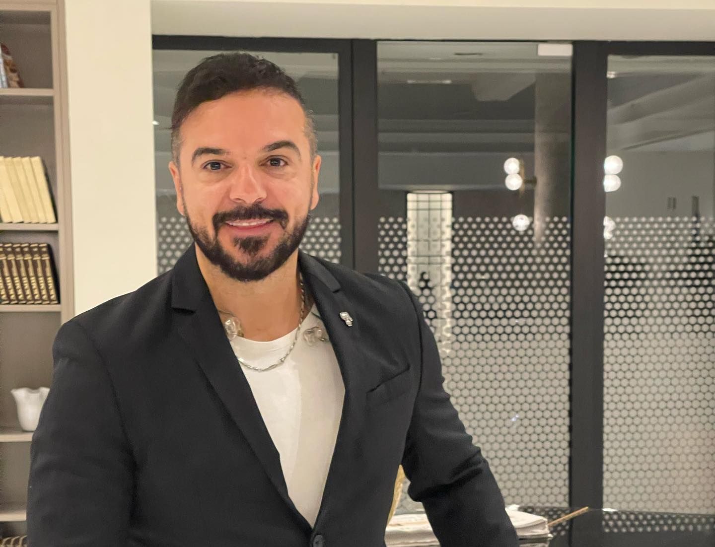 Τριαντάφυλλος: «Κάθε τρεις μήνες πληρώνω Φ.Π.Α., είμαι κύριος σε όλα!»