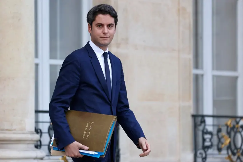 Γκαμπριέλ Αττάλ: Είναι ο νεότερος πρωθυπουργός της Γαλλίας και ο πρώτος ανοιχτά ομοφυλόφιλος