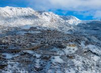 Greece’s Top 3 Wintertime Destinations for Foodies & Funsters