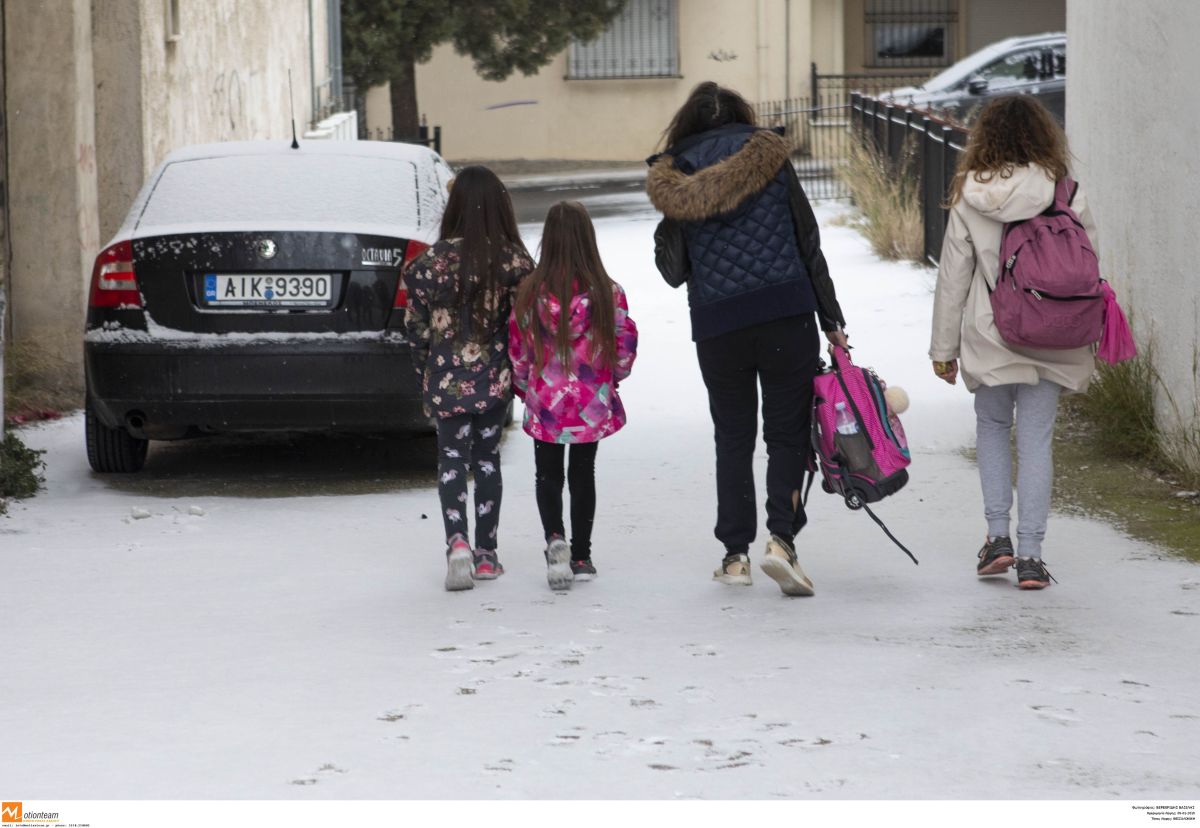 Επιστροφή στα σχολεία μετά από 15 μέρες αλλά με τον κίνδυνο των λοιμώξεων