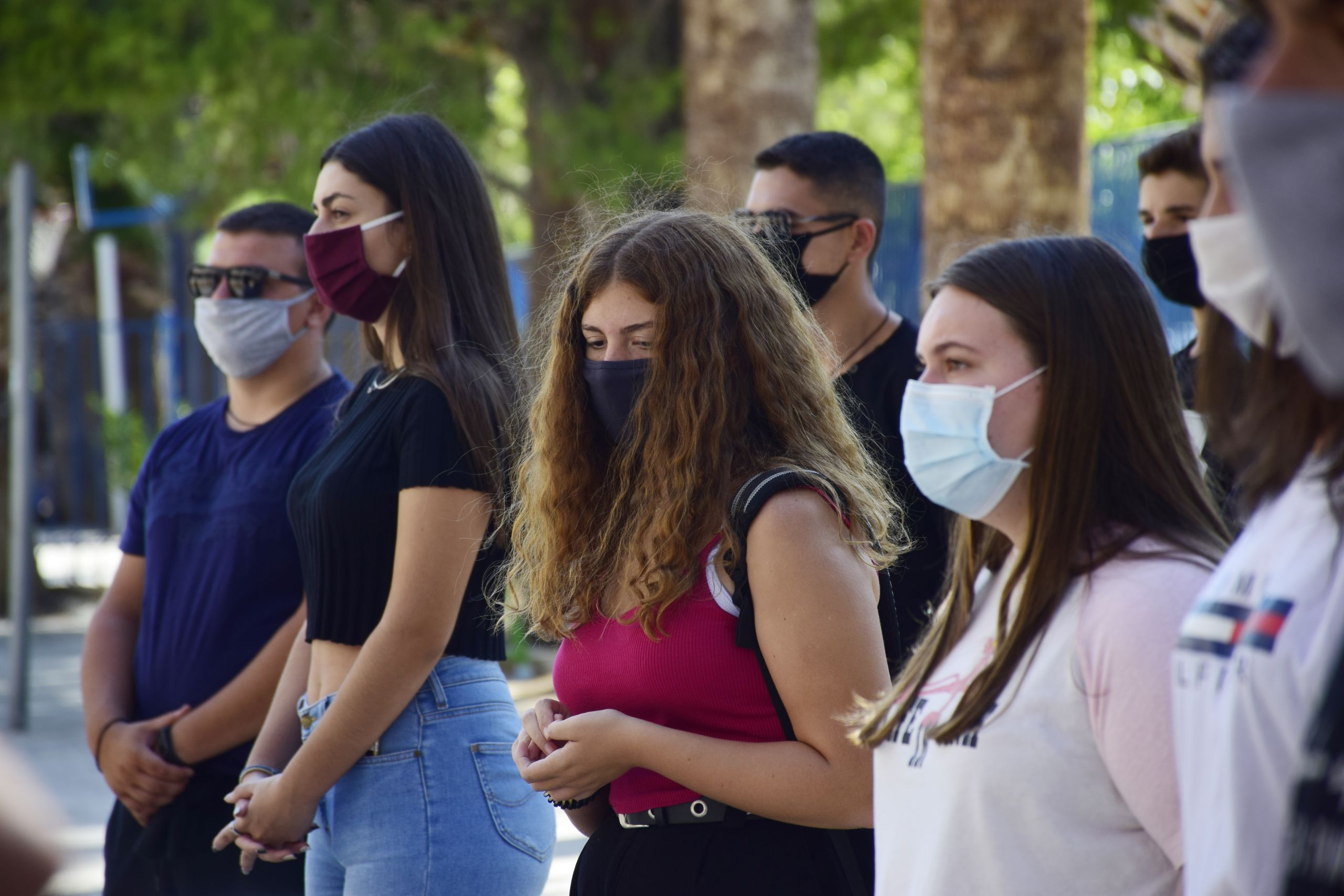 Ιώσεις: Μισογεμάτες τάξεις λόγω covid –  Πόσες απουσίες μπορούν να δικαιολογήσουν οι μαθητές