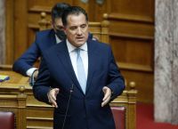Άδωνις: Είμαι στο πλευρό των εργαζομένων στο ΕΣΥ