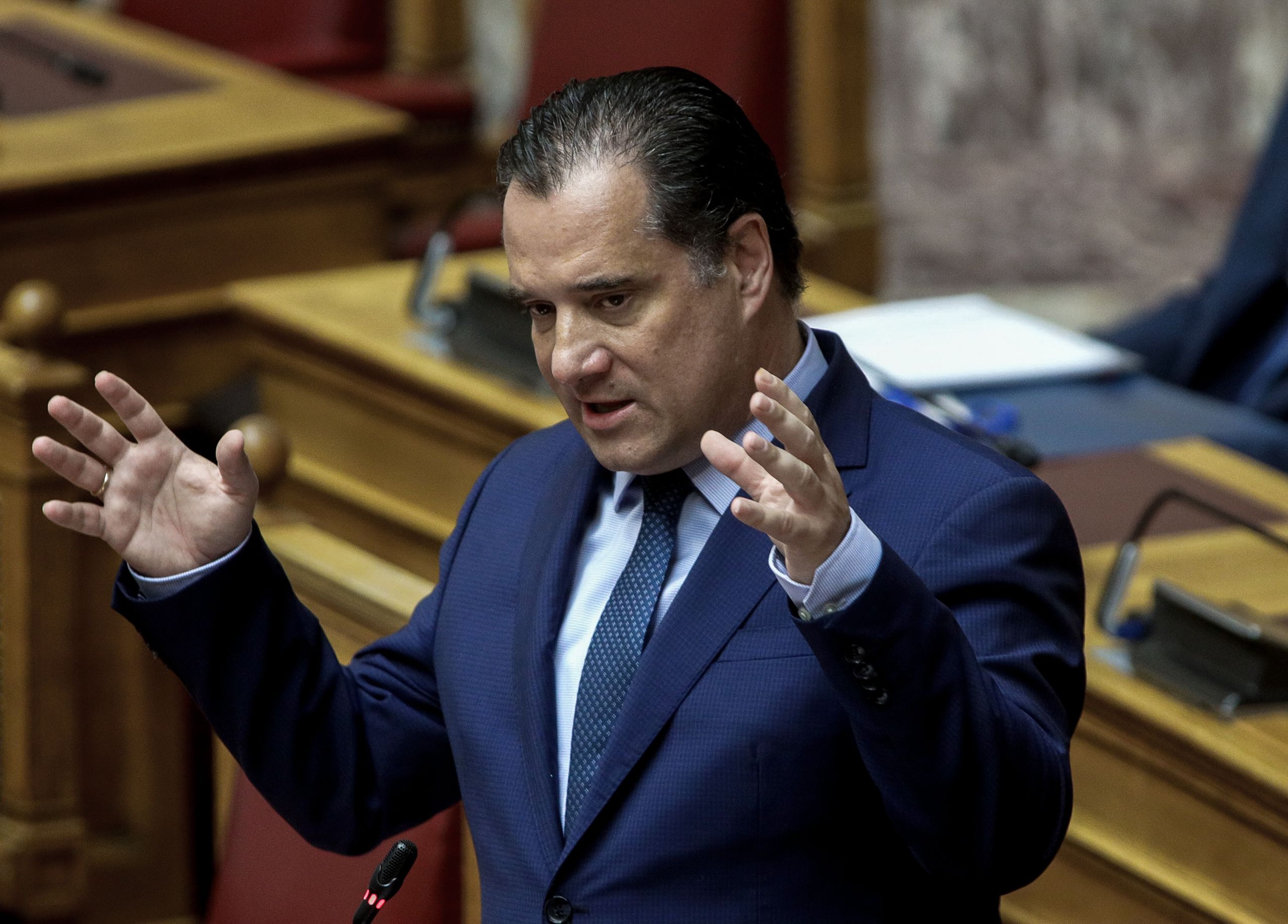 Άδωνις: Αύξηση του εισοδήματος των ιατρών με τα απογευματινά  χειρουργεία [vid]