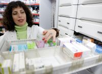 Κορωνοϊός: Στη «μάχη» των εμβολιασμών και τα φαρμακεία -Το σχέδιο του υπ. Υγείας