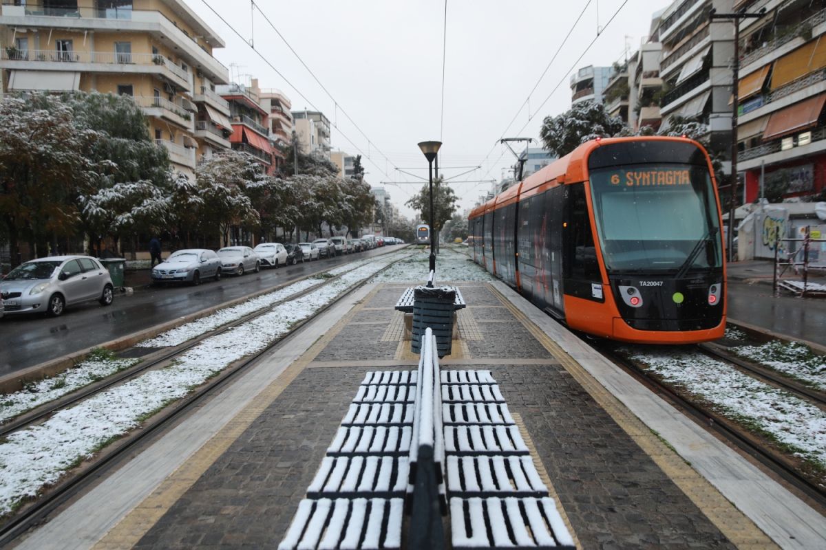 Καιρός: Σε ποιες περιοχές θα πέσουν χιόνια τις επόμενες ώρες [vid]