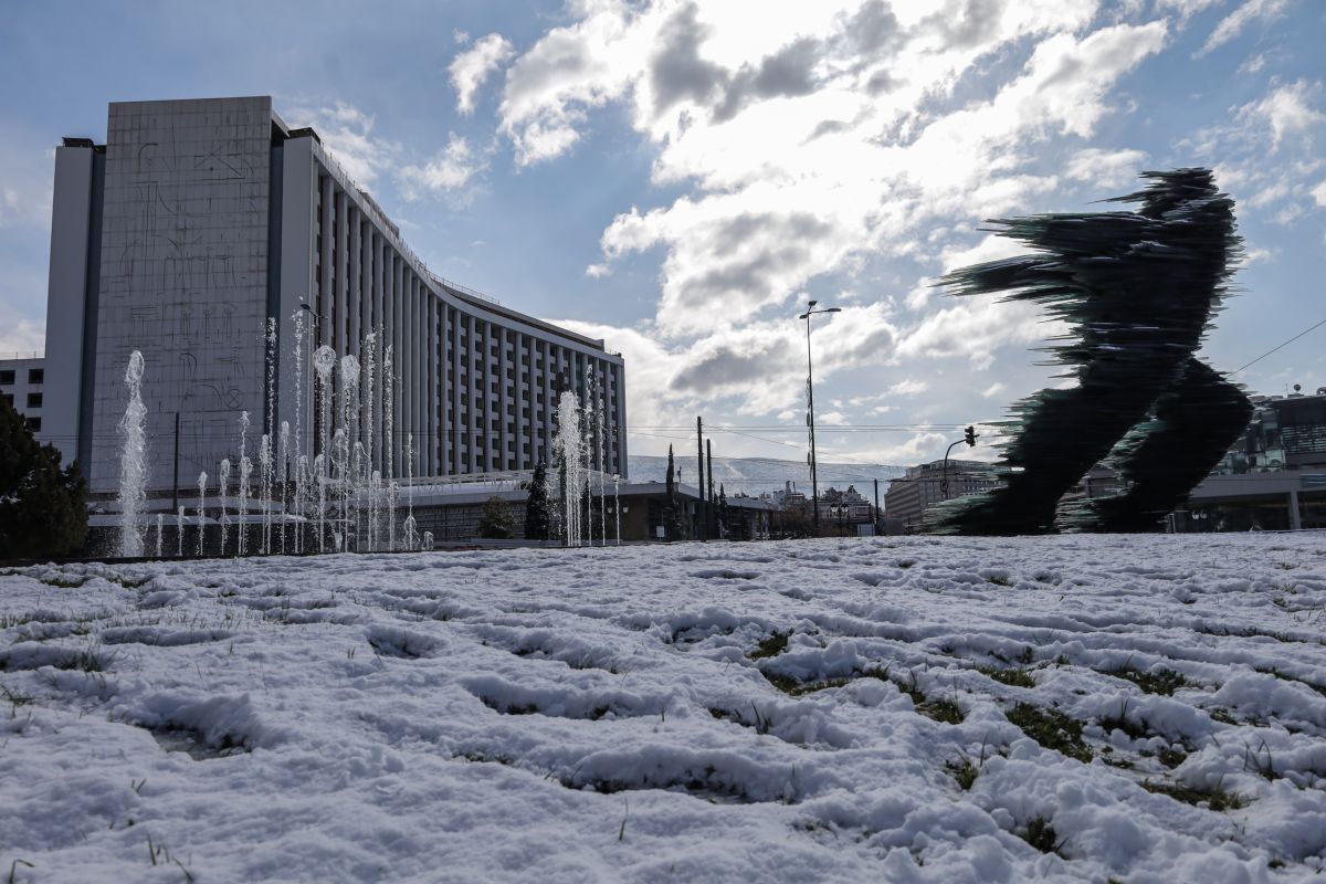 Καιρός: Μεταβολή του σκηνικού το Σάββατο με βροχές και χιονοπτώσεις – Τέλος τα 20αρια