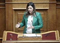 Ζαχαράκη για μέτρα στήριξης Οικογένειας: Ενισχύεται το επίδομα σε 2.000 ευρώ για κάθε γέννηση