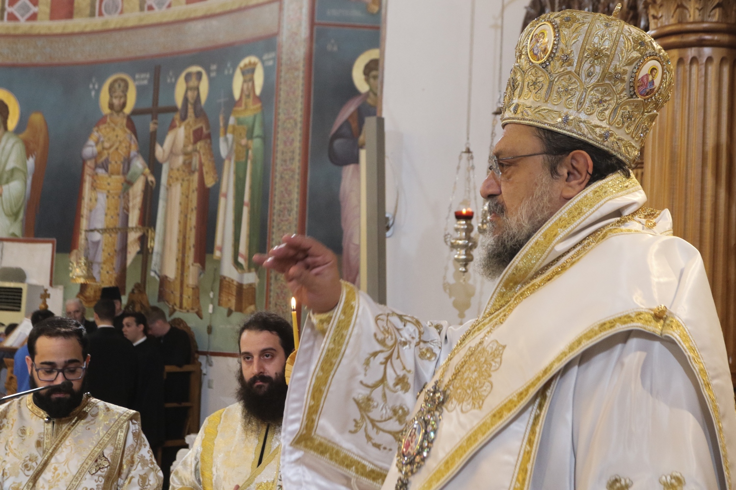 Μητροπολίτης Μεσσηνίας: Προσωπική η άποψη του Αρχιεπισκόπου η μη βάπτιση παιδιών ομόφυλων