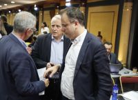 Δημοψήφισμα για ένταξη στους Ευρωπαίους Σοσιαλιστές πρότειναν Θεοχαρόπουλος, Ζαχαριάδης,Ραγκούσης