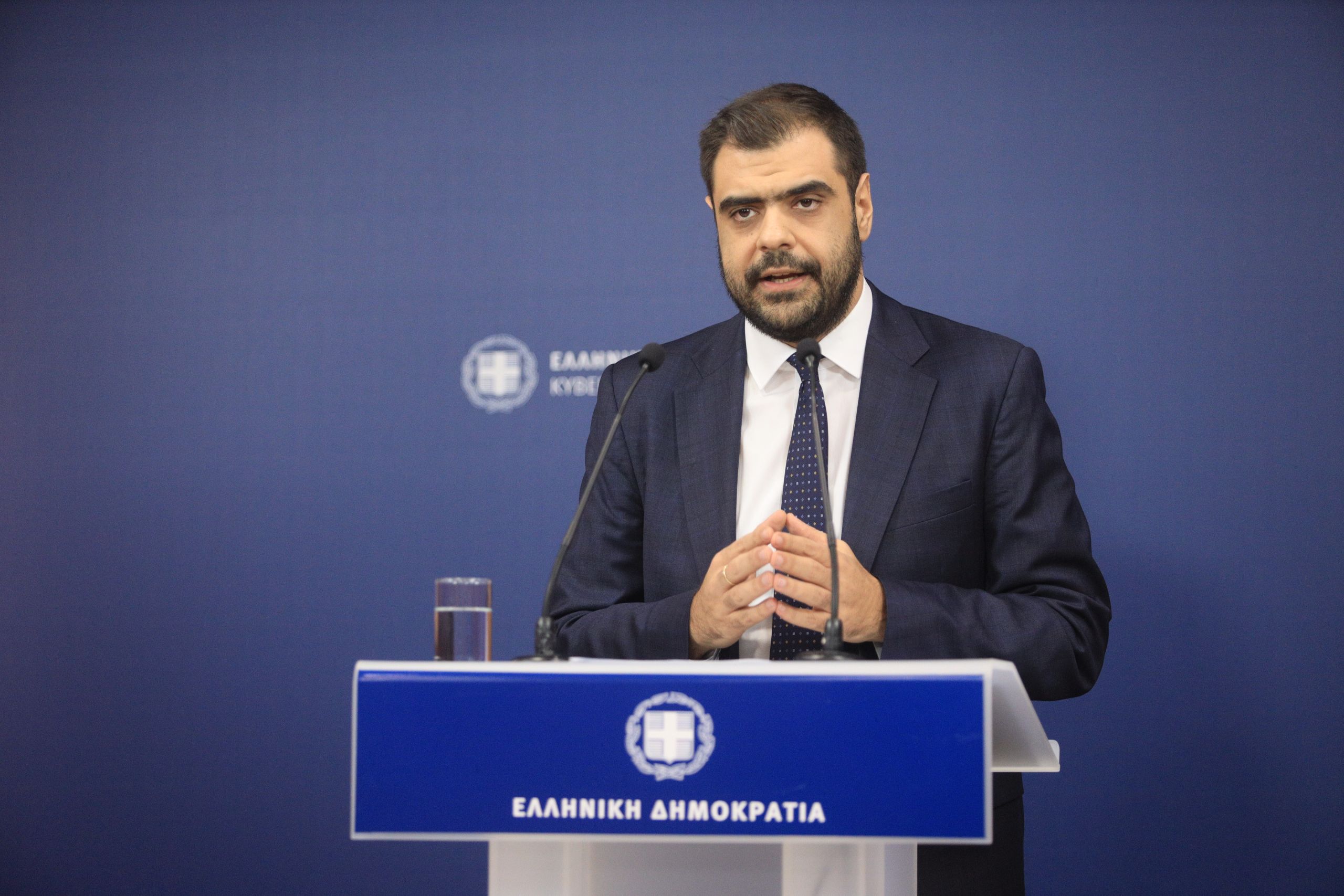 Μαρινάκης για ομόφυλα ζευγάρια: Διαχρονικός σεβασμός στην εκκλησία, θα ακούσουμε τις απόψεις της