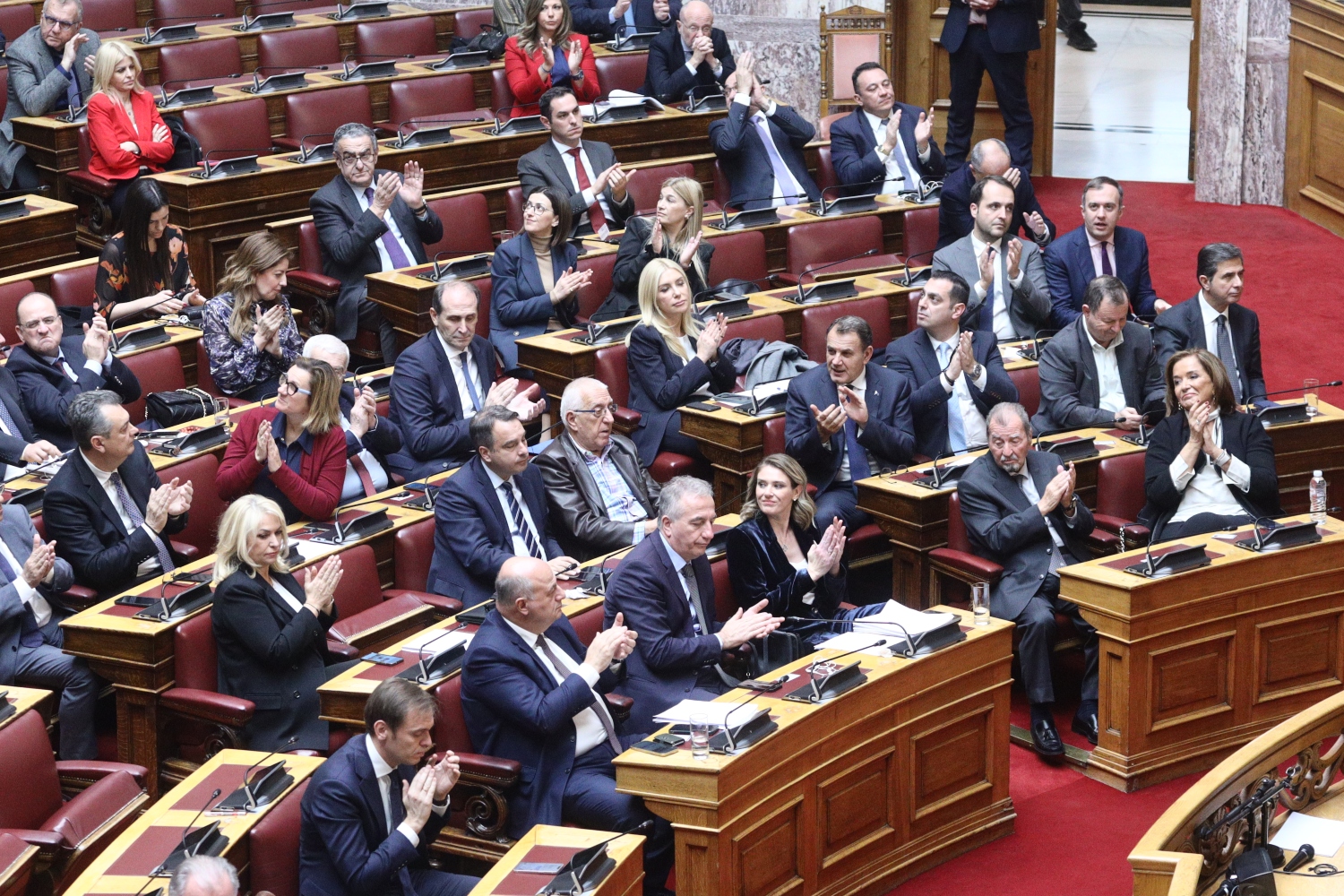 Νομοσχέδιο για ομόφυλα ζευγάρια: Περισσότεροι από 50 βουλευτές της Ν.Δ. έχουν εκφράσει ενστάσεις