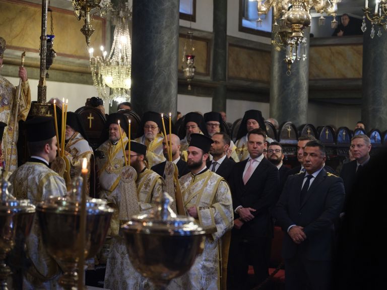 “Δύο… ξένοι” οι πρόεδροι του ΣΥΡΙΖΑ και του ΠΑΣΟΚ στο Φανάρι [vid]