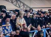 Θεοφάνεια 2024: Τελέστηκε με λαμπρότητα η τελετή αγιασμού των υδάτων στο λιμάνι του Πειραιά