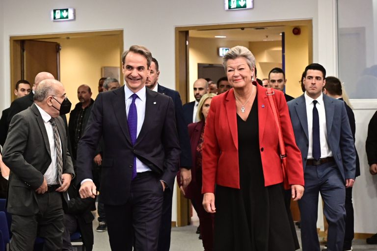 Commissioner Johansson: Greece has made key progress on migration issue; Kairidis on European collaboration