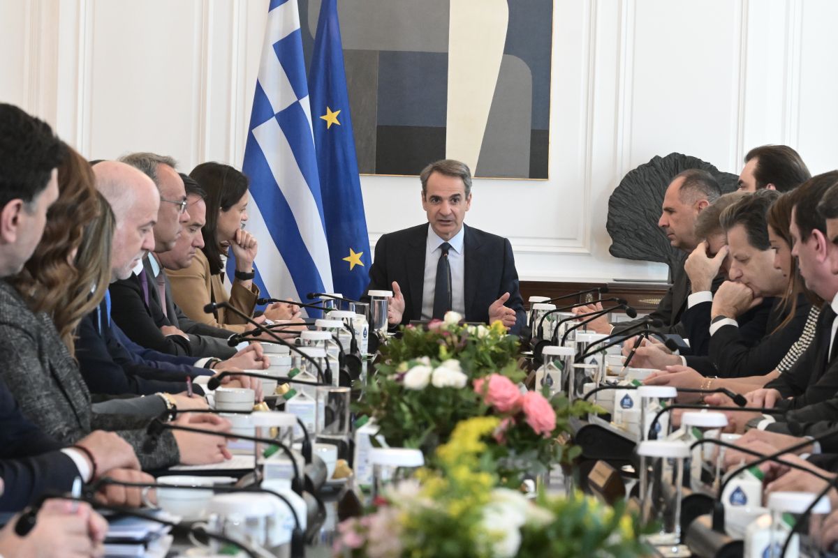 Αγροτικές κινητοποιήσεις: Υπουργική σύσκεψη στο Μαξίμου σήμερα το μεσημέρι