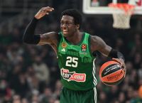 ΠΑΟ μπάσκετ: Λύγισε την Εφές με 83-76 – Ξεχωριστό βράδυ για Σλούκα και Γκριγκόνις