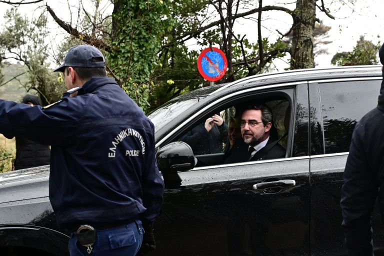 Πραγματοποιήθηκε το ετήσιο μνημόσυνο του τέως βασιλιά Κωνσταντίνου [vid]