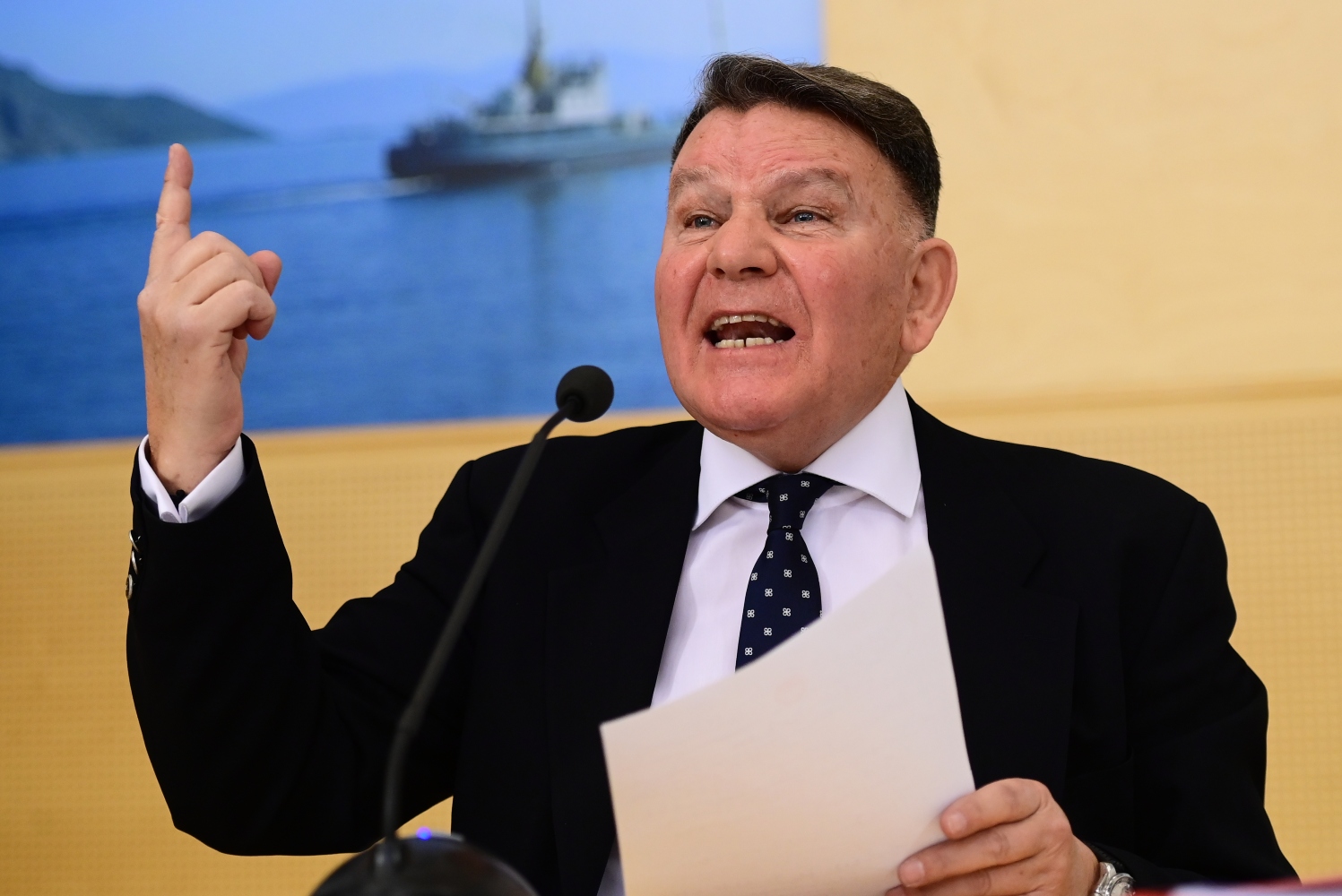 Ο Ολυμπιακός κατέθεσε μήνυση κατά Μπαλτάκου, Μάνταλου και των διαιτητών του ματς με την ΑΕΚ