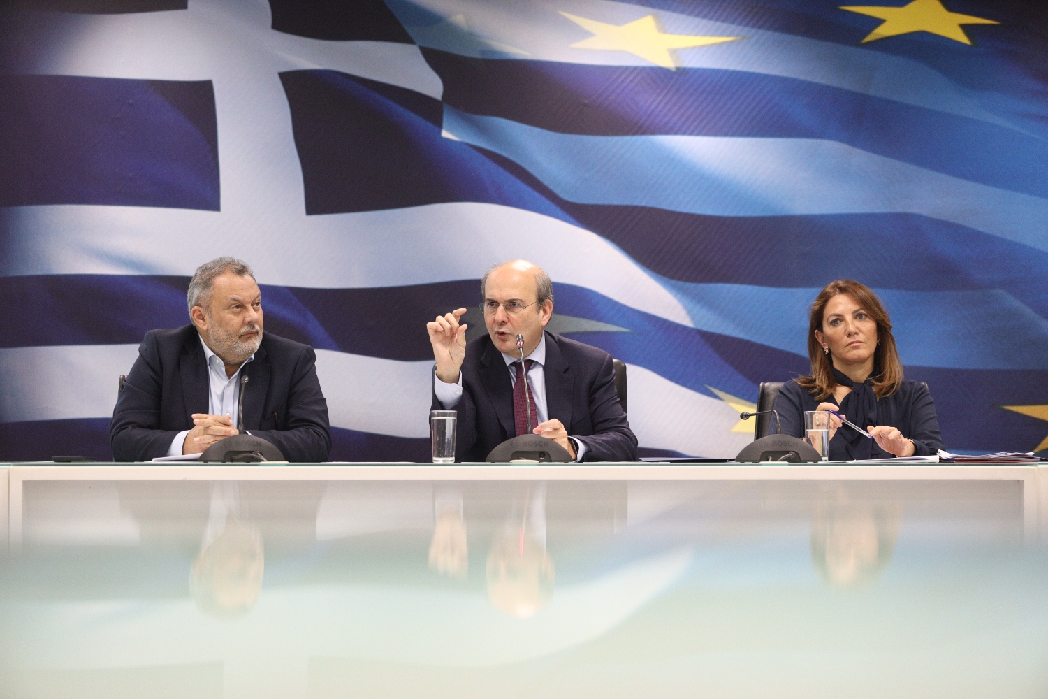 Αιγιαλός – παραλία: Τι αλλάζει στην αξιοποίηση και την προστασία της δημόσιας περιουσίας