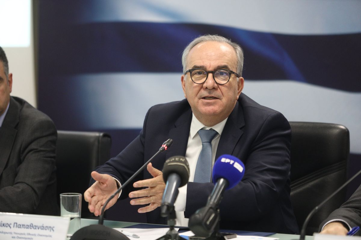 Νίκος Παπαθανάσης: Νέο αίτημα για 2,3 δισ. τον Απρίλιο από το Ταμείο Ανάκαμψης