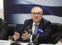 Παπαθανάσης: Υπογραφή επιχειρησιακής συμφωνίας με την Attica Bank, για παροχή δανείων από το Ταμείο Ανάκαμψης