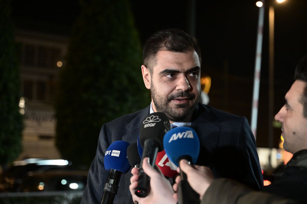 Nέα Δημοκρατία: Δεύτερος κύκλος ενημέρωσης των βουλευτών για τα ομόφυλα ζευγάρια