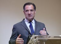 Γεωργιάδης: Τον Αντώνη Σαμαρά δεν τον βάζουμε στο ίδιο μέτρο με τους άλλους βουλευτές