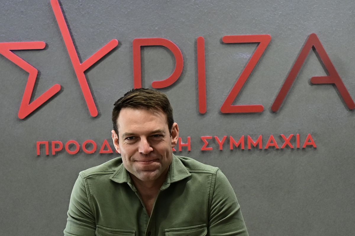 Κασσελάκης: «Τα αλβανικά να γίνουν μάθημα επιλογής στα σχολεία»