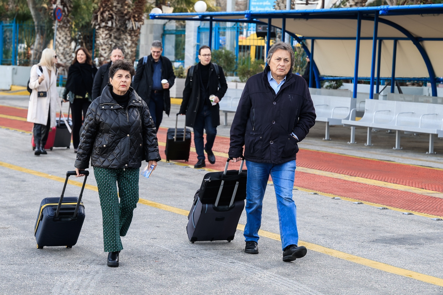 ΣΥΡΙΖΑ: Οι βουλευτές που αναχώρησαν από τον Πειραιά για τις Σπέτσες με το πλοίο [vid]