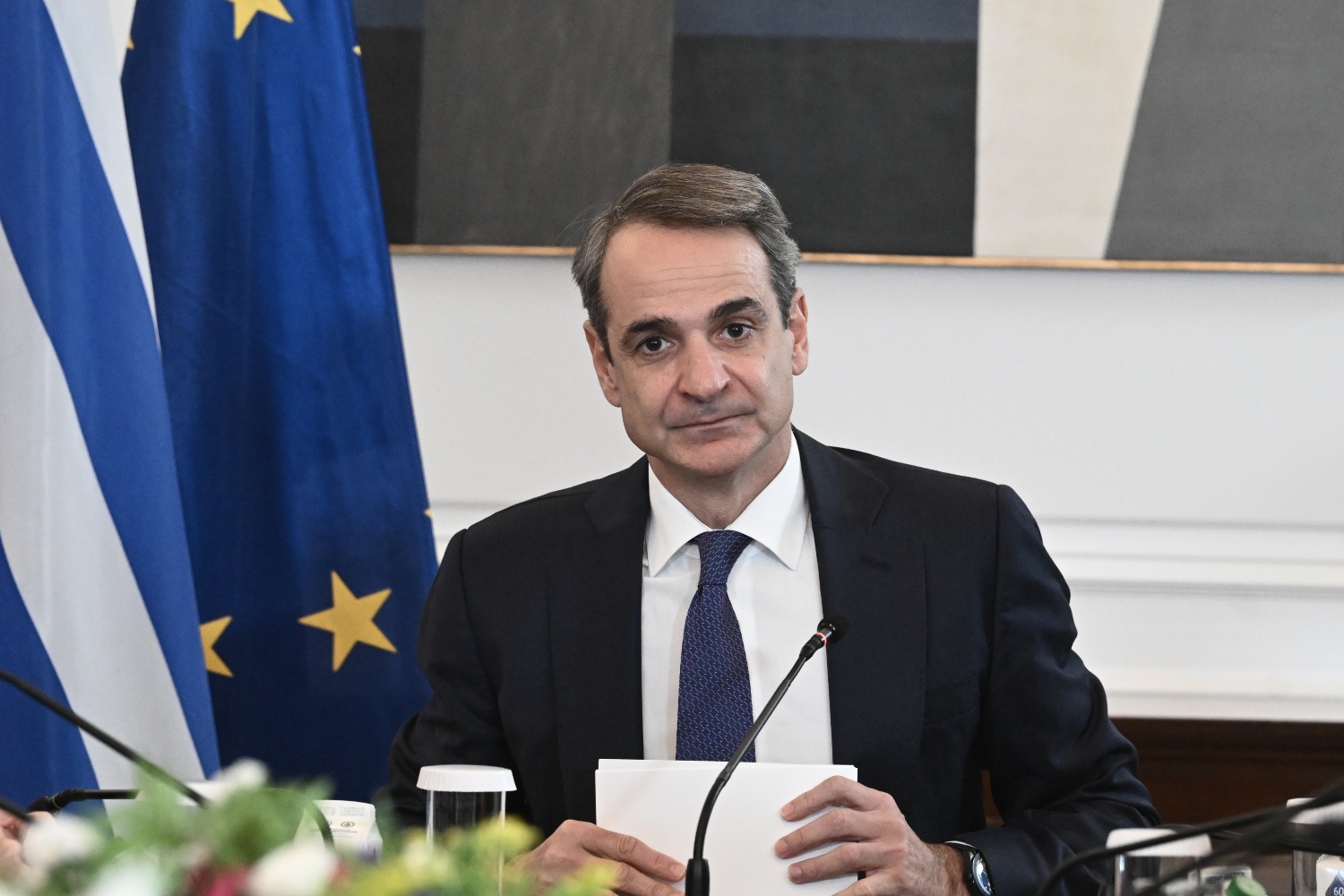Μητσοτάκης στο υπουργικό: Σημαντικό βήμα για την ισοτιμία όλων των πολιτών το ν/σ για τα ομόφυλα