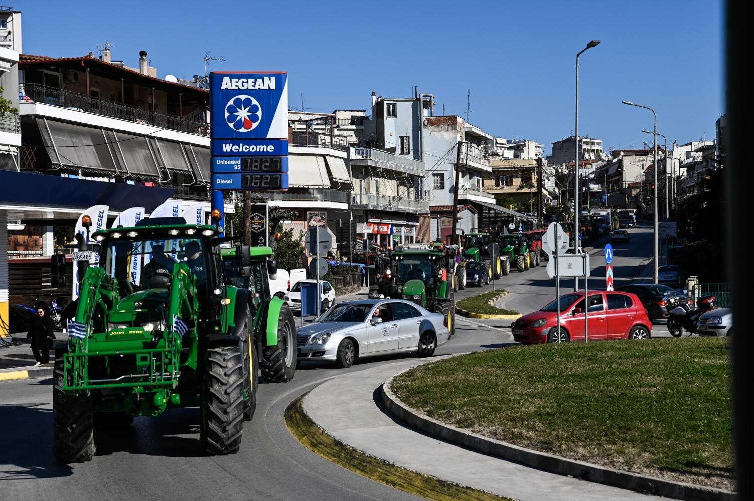 Τα 18+1 κυβερνητικά μέτρα στήριξης για τους αγρότες και οι αποζημιώσες για τη Θεσσαλία