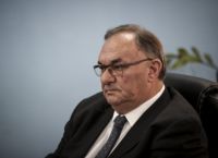 Ο Δημήτρης Καλογερόπουλος καταλαμβάνει την έδρα του Μιλτιάδη Βαρβιτσιώτη