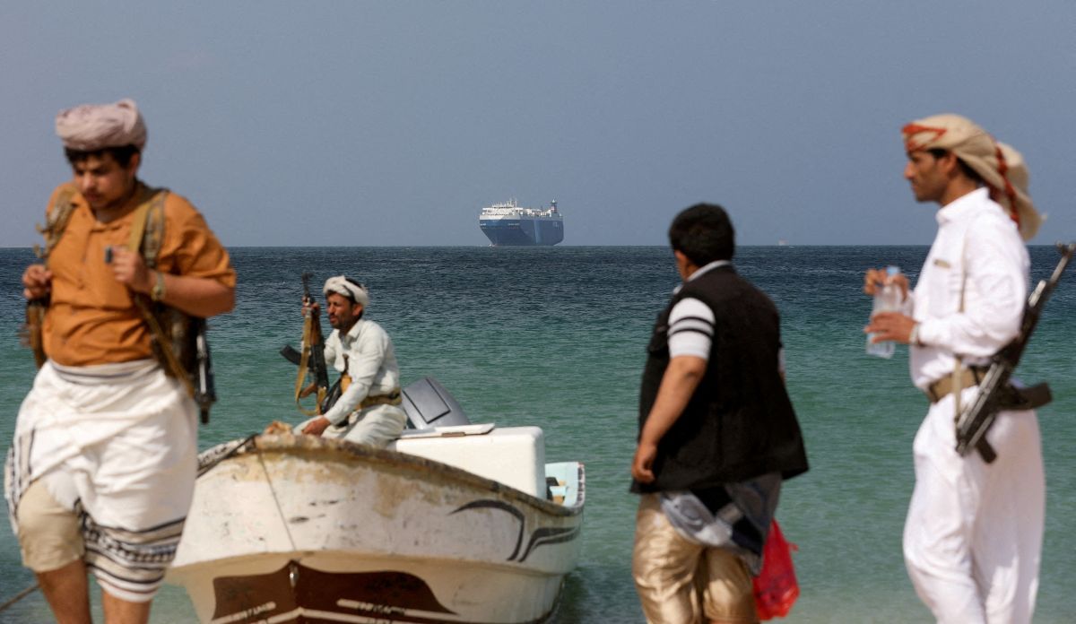 Εφιάλτης οι Χούθι στην Ερυθρά Θάλασσα- Βράζει η Μέση Ανατολή