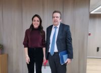 Κατώτατος μισθός – Μιχαηλίδου: Σε συμφωνία με την ΕΣΕΕ η αύξηση