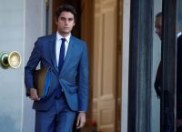 Δημοσκόπηση στη Γαλλία: Πάνω από 5 στους 10  θέλουν τον Ατάλ για πρωθυπουργό